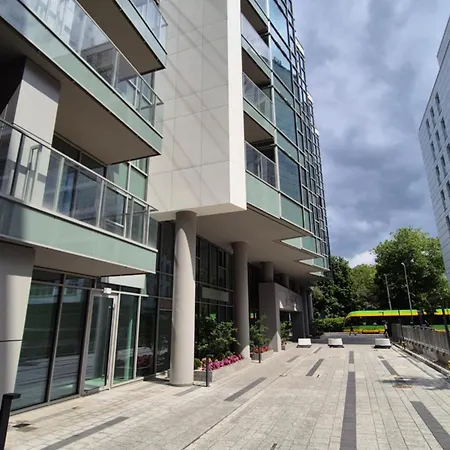 Apartament Towarowa Clock Apartment, Free Parking, Air-conditioning, Self Check-in 24h *