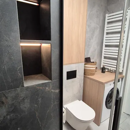 Apartament Towarowa Clock Apartment, Free Parking, Air-conditioning, Self Check-in 24h Poznań