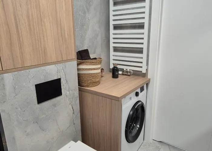 شقة Towarowa Clock Apartment, Free Parking, Air-conditioning, Self Check-in 24h بوزنان